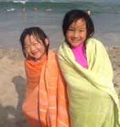 lightweight beach towels